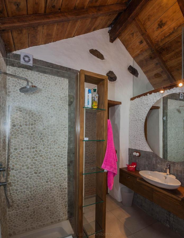 Historic Canarian House, Private Heated Infinity Pool, Bbq, Wifi + Panoramic Ocean Views Arona  Dış mekan fotoğraf