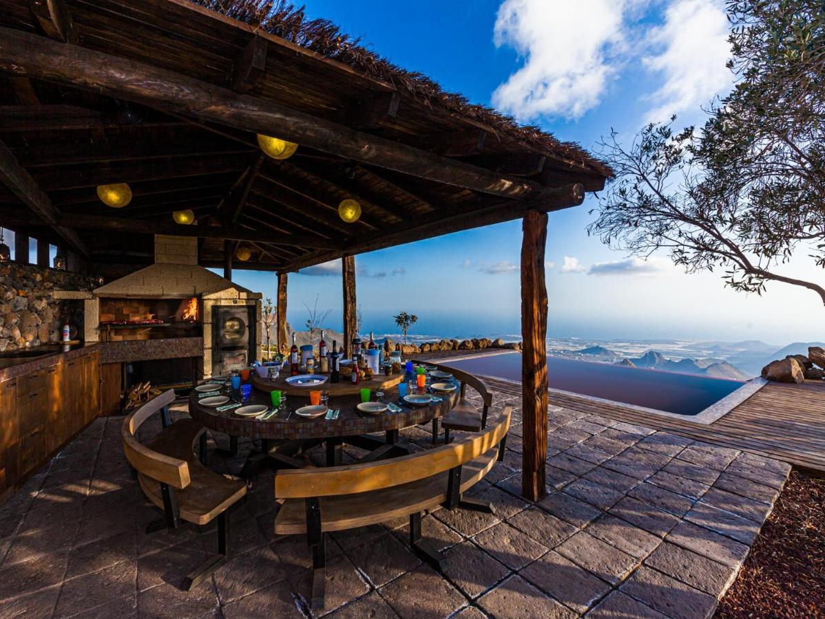 Historic Canarian House, Private Heated Infinity Pool, Bbq, Wifi + Panoramic Ocean Views Arona  Dış mekan fotoğraf